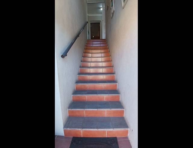 6 BEDROOM GATED ESTATE FOR SALE IN KEMPTON PARK EXT 4